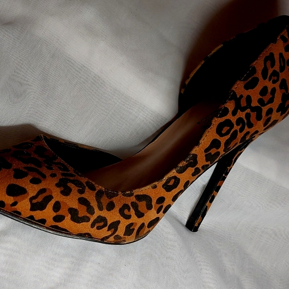 Leopard Pumps DEETRA - Picture 6 of 8